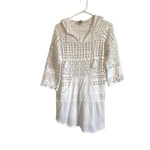 XCVI white crochet hooded swim coverup pocket tassels cotton lightweight Size M